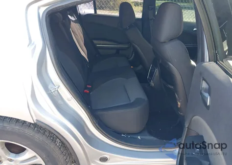 2017 Dodge Charger Se Rwd z USA, uszkodzony, nr VIN 2C3CDXBG3HH547702